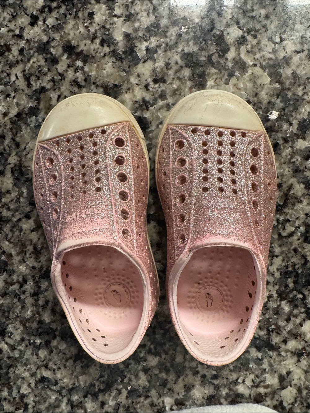 Native Kids Glitter Slip-On Shoes - Pink